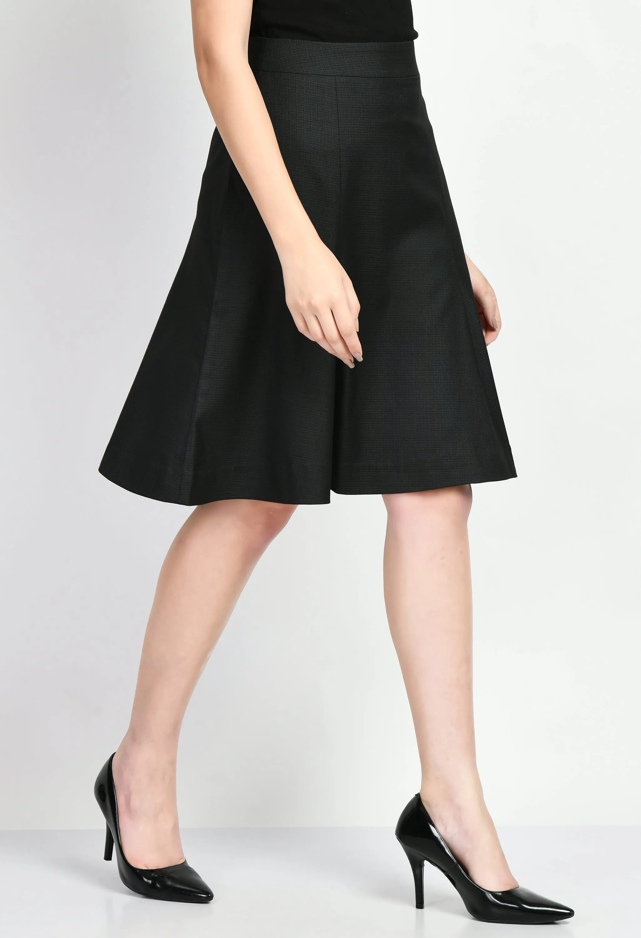 Black Cotton Blend Decisiveness Checked A-Line Skirt