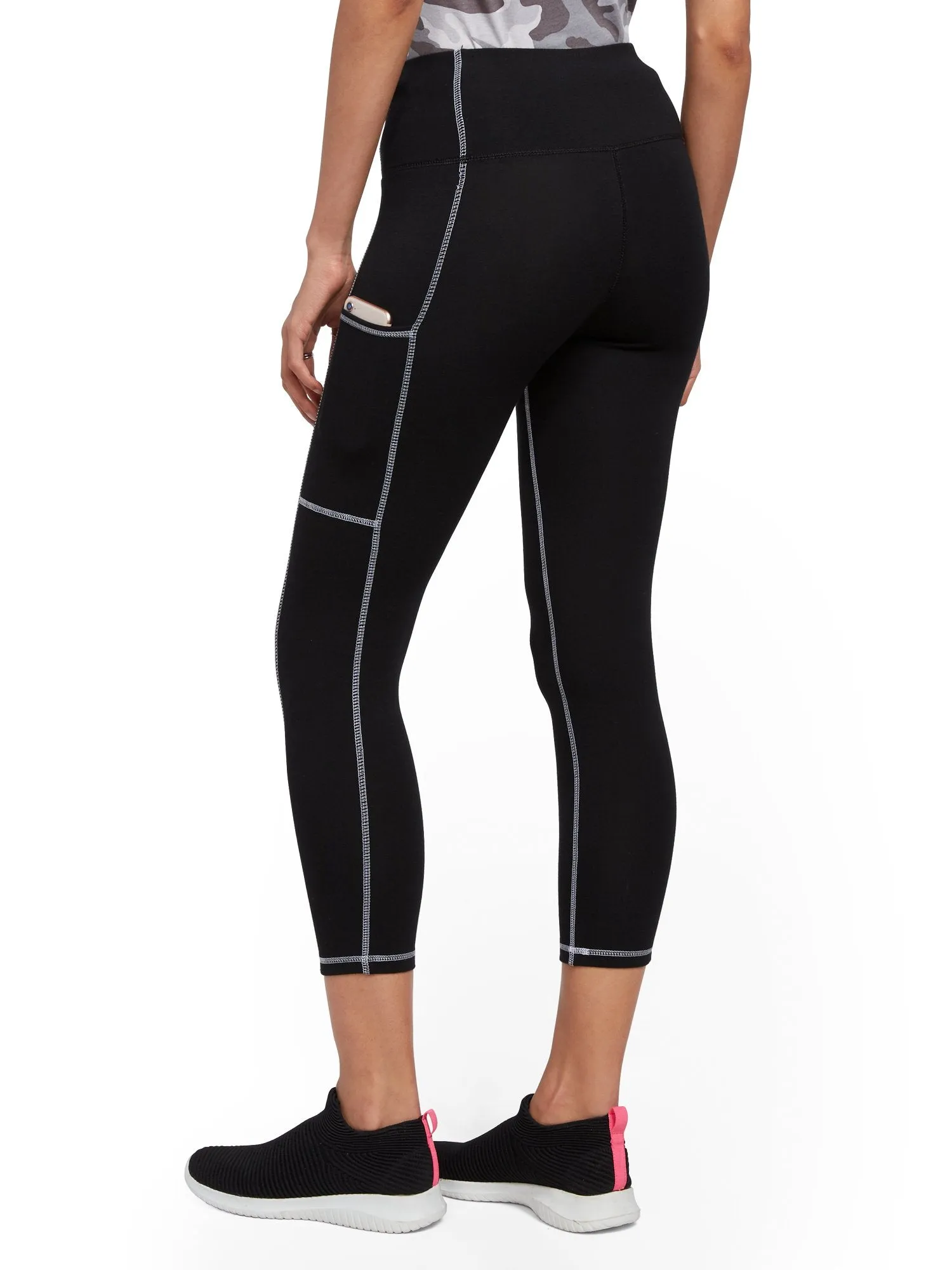 High-Waisted Capri Pocket Legging -  Black