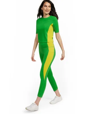 High-Waisted Colorblock Side-Pocket Capri Legging